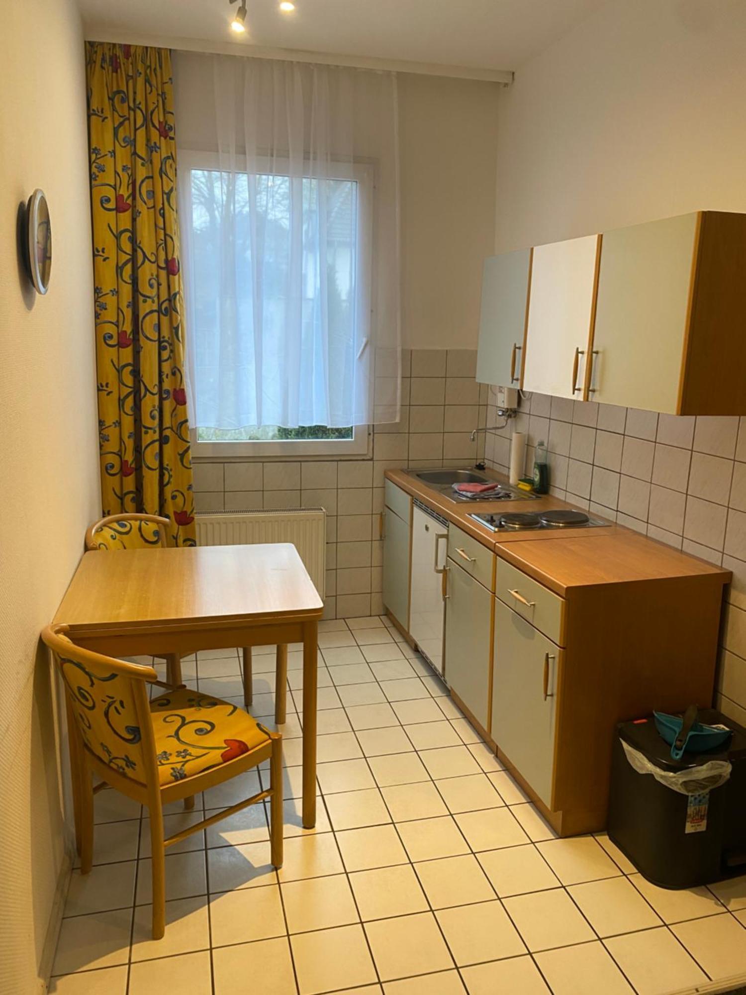 Gaestezimmer Gasthof Becker 호텔 Wulfrath 외부 사진