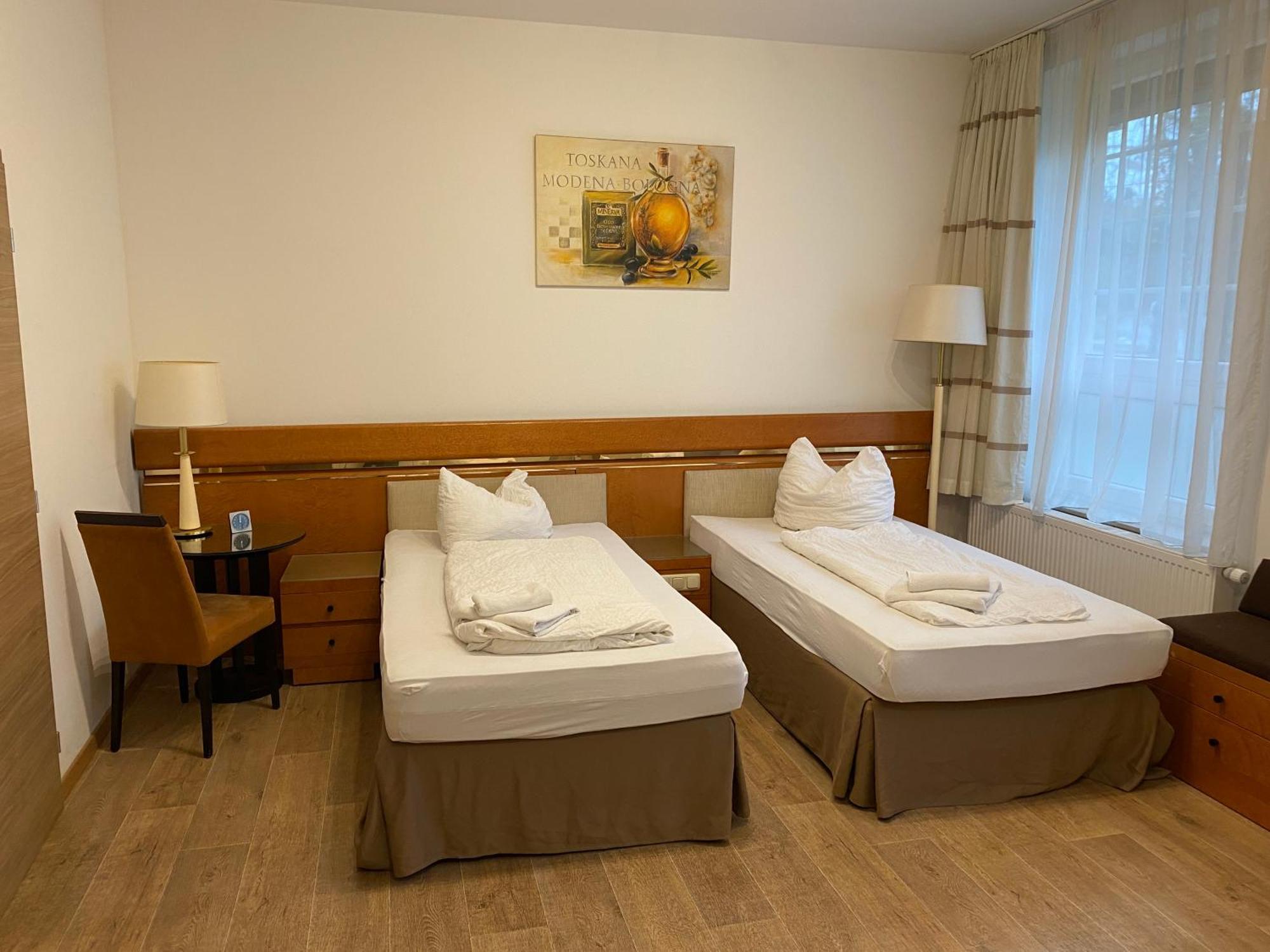 Gaestezimmer Gasthof Becker 호텔 Wulfrath 외부 사진